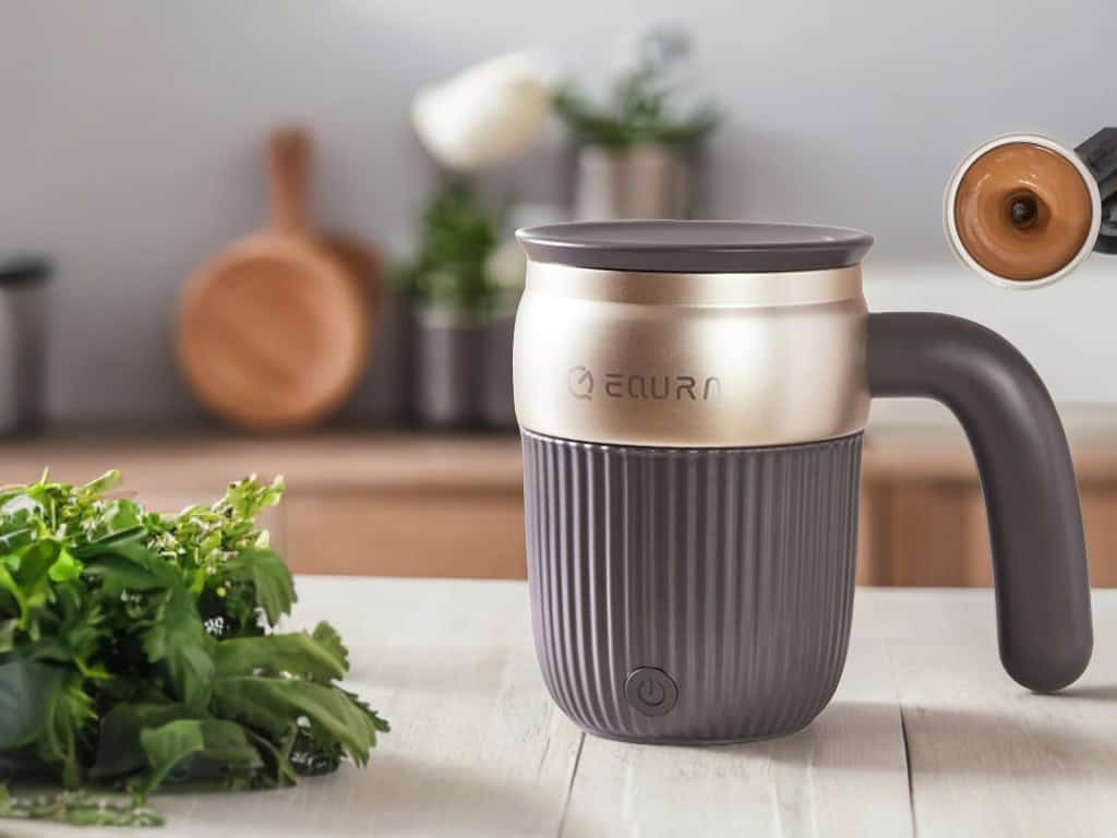 EQURA Selbstrührende Kaffeetasse