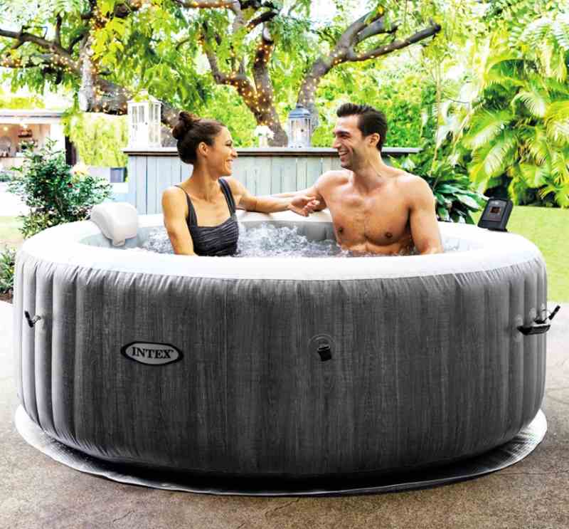 Intex Whirlpool Pure SPA Bubble Massage im Test: Modell Greywood Deluxe (erhältlich für 4 und 6 Personen)