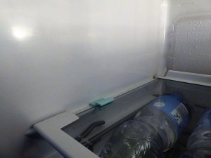 Einlegeboden im Kühlschrank