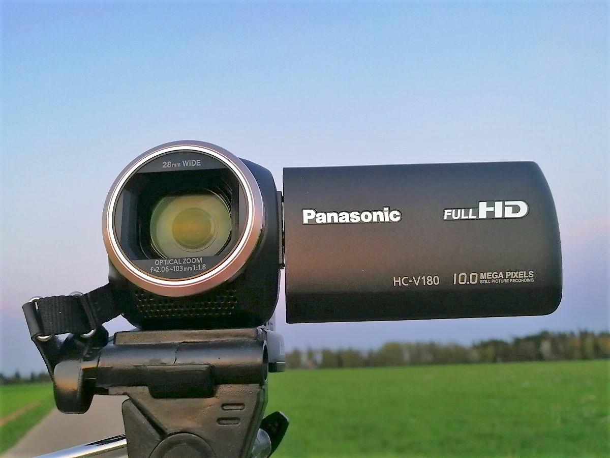 Panasonic HC-V180 Full HD Camcorder Test - Erstaunliche Bildqualität, sehr guter Zoom und Bildstabilisator