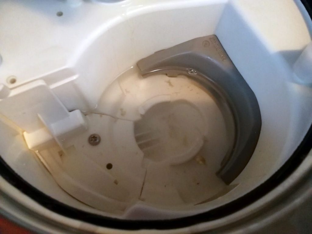 Fehlermeldung E24 Siemens Geschirrspüler Pumpt Nicht Ab Spülmaschine pumpt nicht ab (Fehler E24) - Was tun wenn die Pumpe am