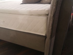 Aufbau eines Boxspringbettes