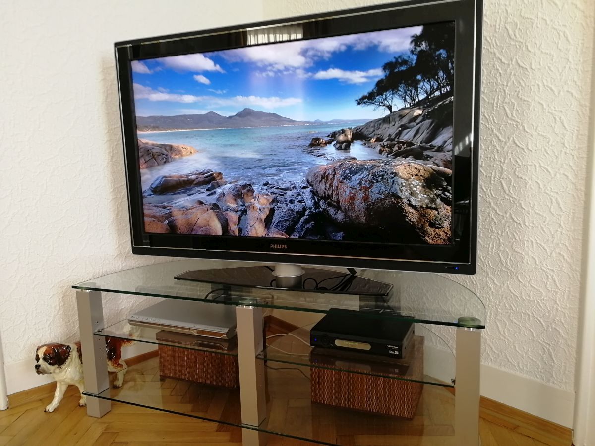 Fernseher Test-Übersicht mit Guide und 3 TV-Geräte Empfehlungen