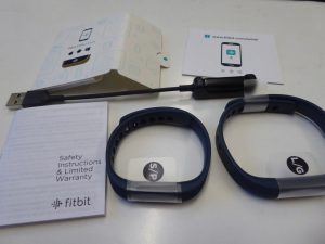 Fitbit Flex 2 mit Lieferumfang