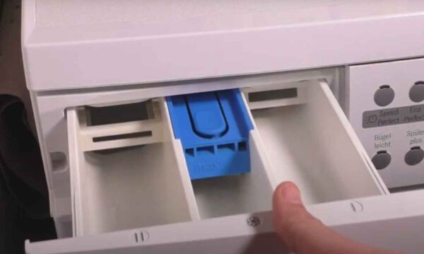 Waschmaschine Wo Kommt Was Rein Wäsche waschen - In welches Fach der Waschmaschine kommt was rein