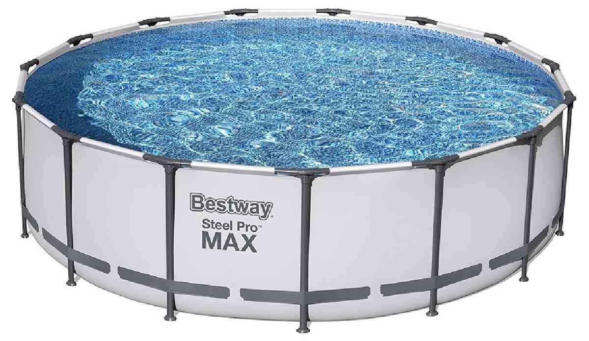 Bestway Steel Pro MAX zusammengebaut mit Wasser